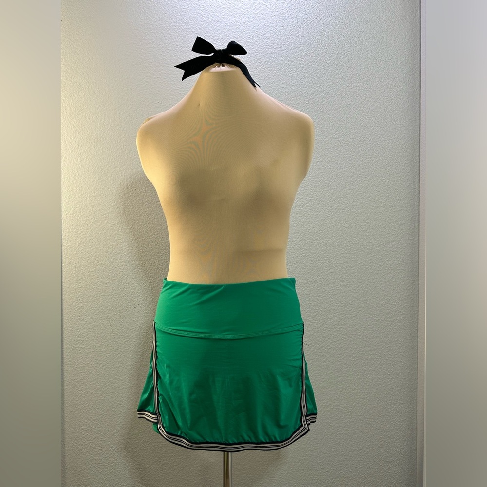 Fila | Collegiate Tennis Skirt | Green w/ Navy Pin Stripe Detail | Size M